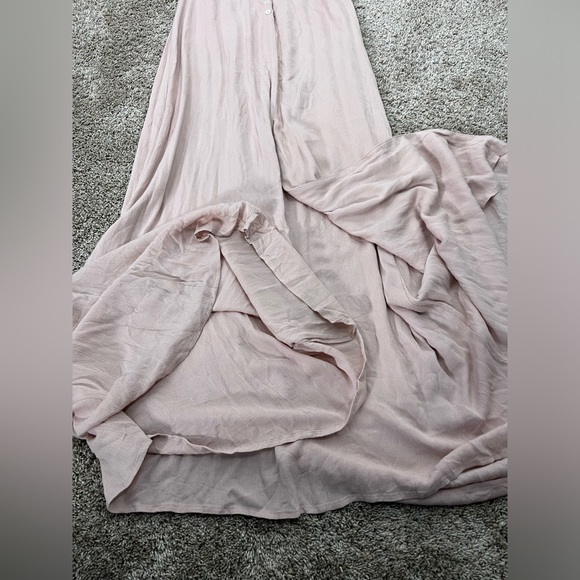 Irene’s Story Taupe pink Sleeveless v-neck front button Midi Dress - Picture 5 of 10